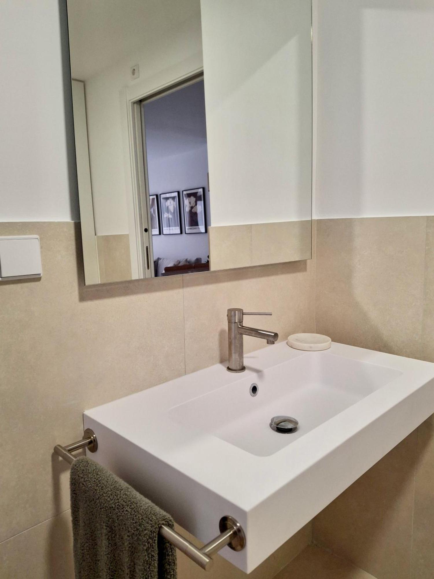 Apartament Bonito De 2 Cerca De La Estacion Joaquin Sorolla Walencja